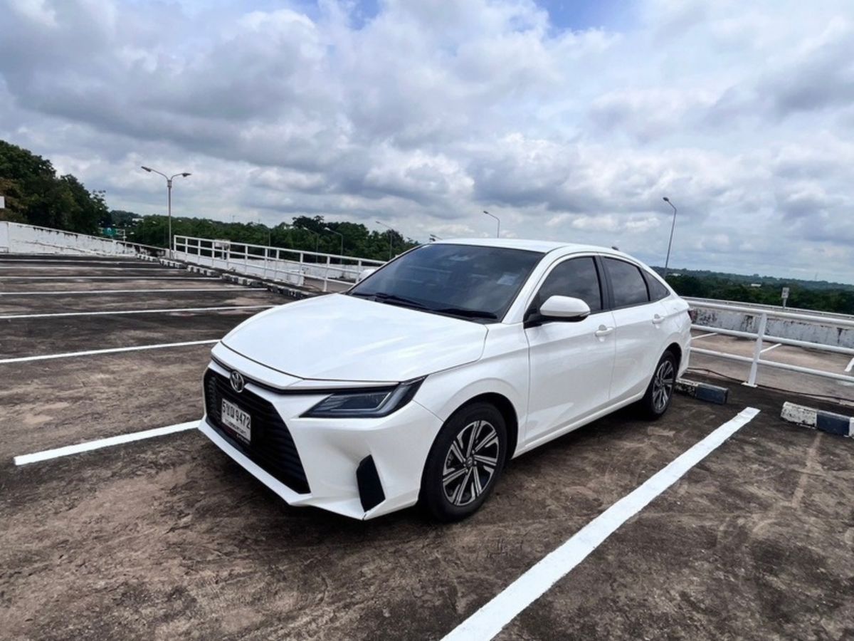 รถเช่าขอนแก่น Toyota Yaris Ativ 2023 ขับเที่ยวกาฬสินธุ์